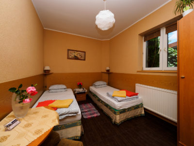 Pokój dwuosobowy (z dwoma łóżkami)